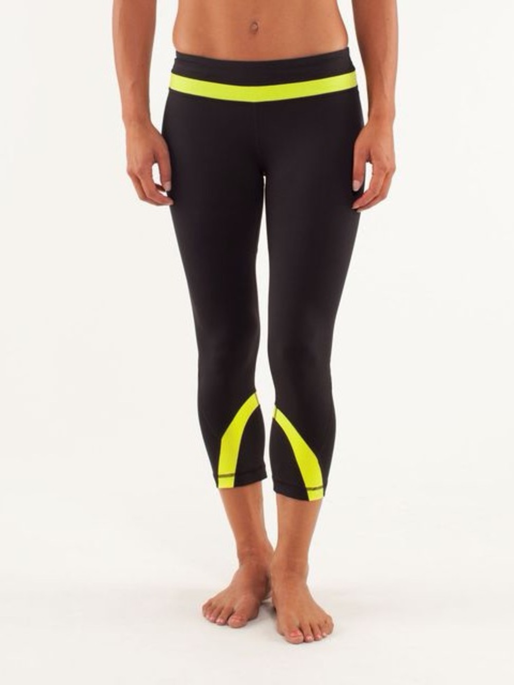 Lululemon size 10 capri pants